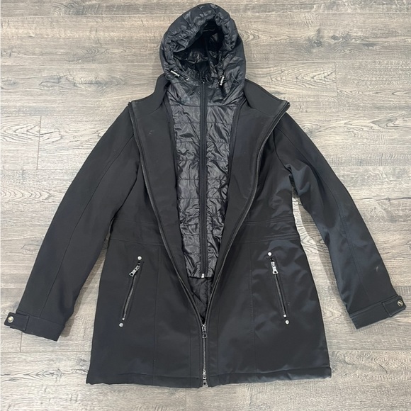 Women winter jacket with hoodie size M - Picture 7 of 9